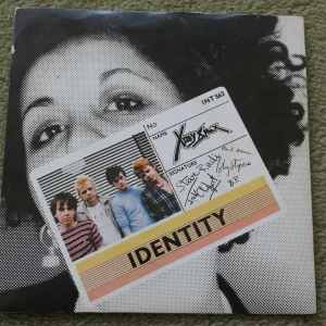 X-RAY SPEX - IDENTITY / LET'S SUBMERGE 7" - Nr MINT 1978 PUNK