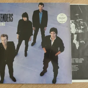 THE PRETENDERS - LEARNING TO CRAWL LP - Nr MINT/EXC+ A2/B1  ROCK PUNK CHRISSIE HYNDE