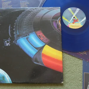 Electric_Light_Orchestra_Out_Of_The_Blue_blue_vinyl_record_bc
