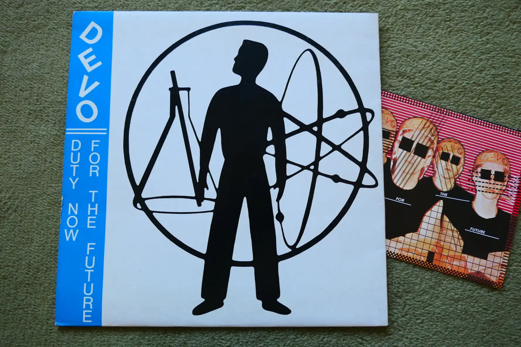 Devo_Duty_Now_For_The_Future_vinyl_record_fc