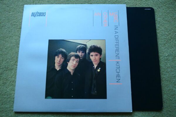 BUZZCOCKS - ANOTHER MUSIC IN A DIFFERENT KITCHEN LP - Nr MINT UK  PUNK