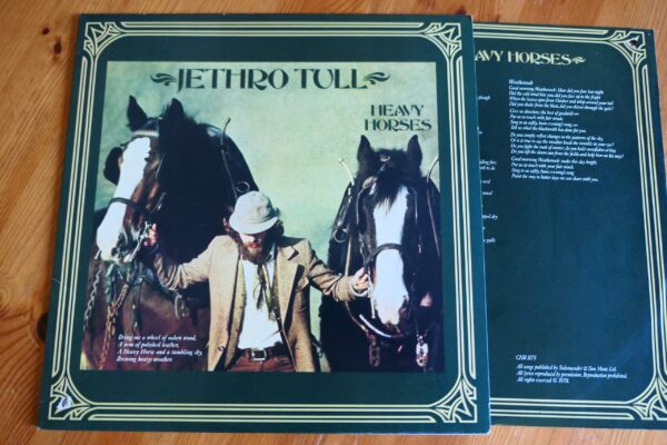 JETHRO TULL - HEAVY HORSES LP - Nr MINT  PROG