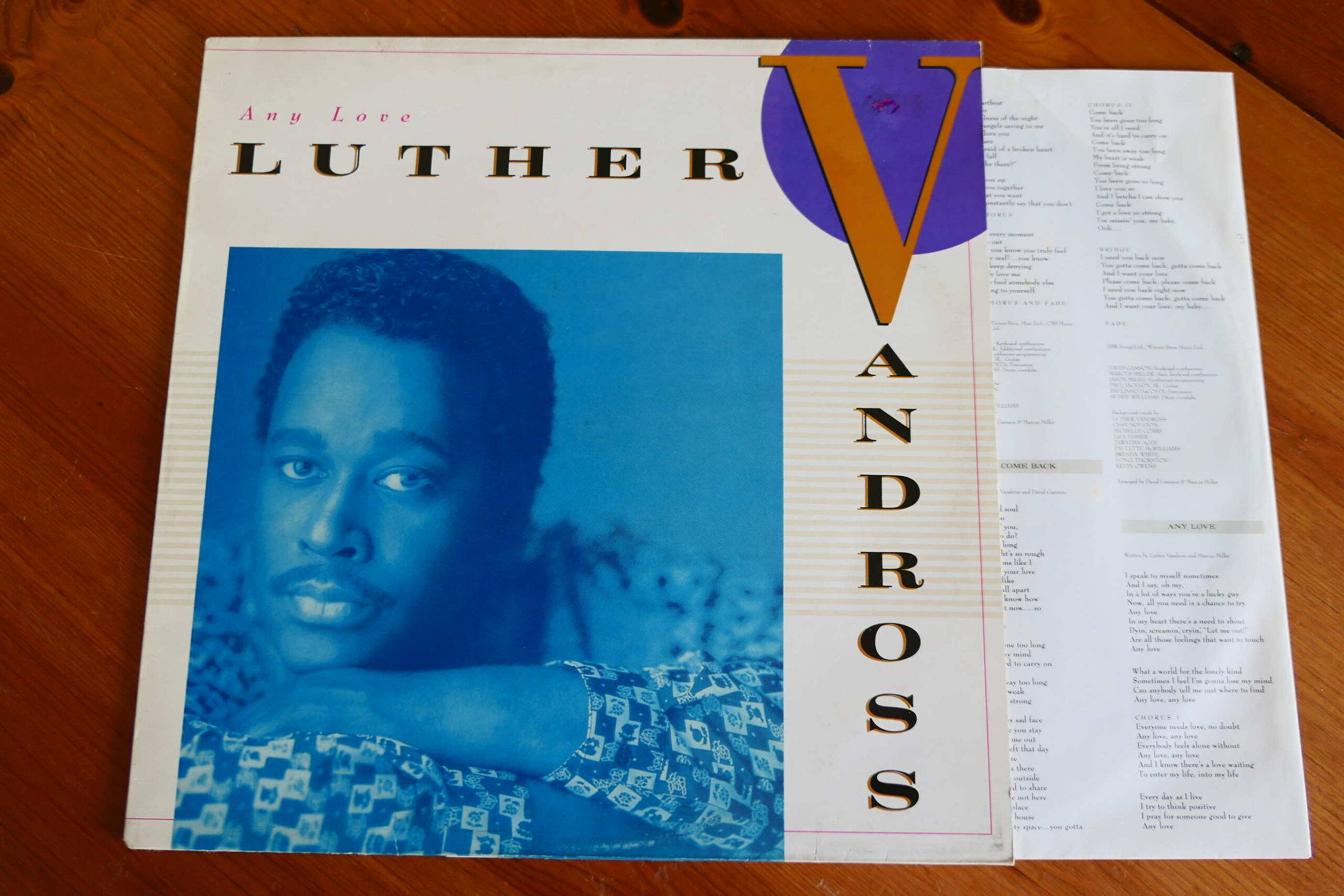 Luther_Vandross_Any_Love_vinyl_record_fc