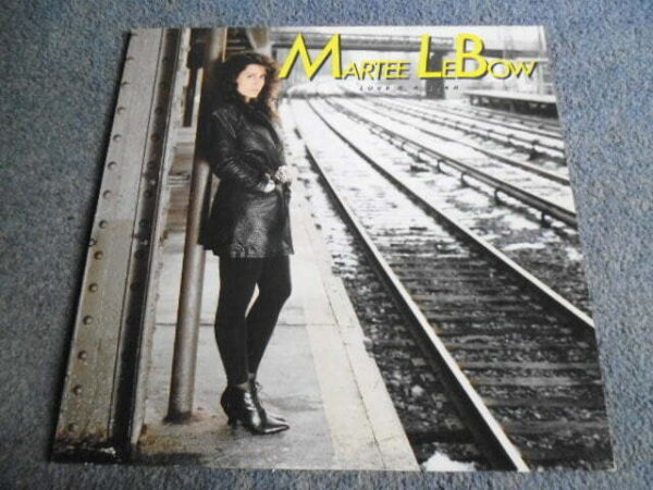 MARTEE LEBOW - LOVE'S A LIAR LP - Nr MINT