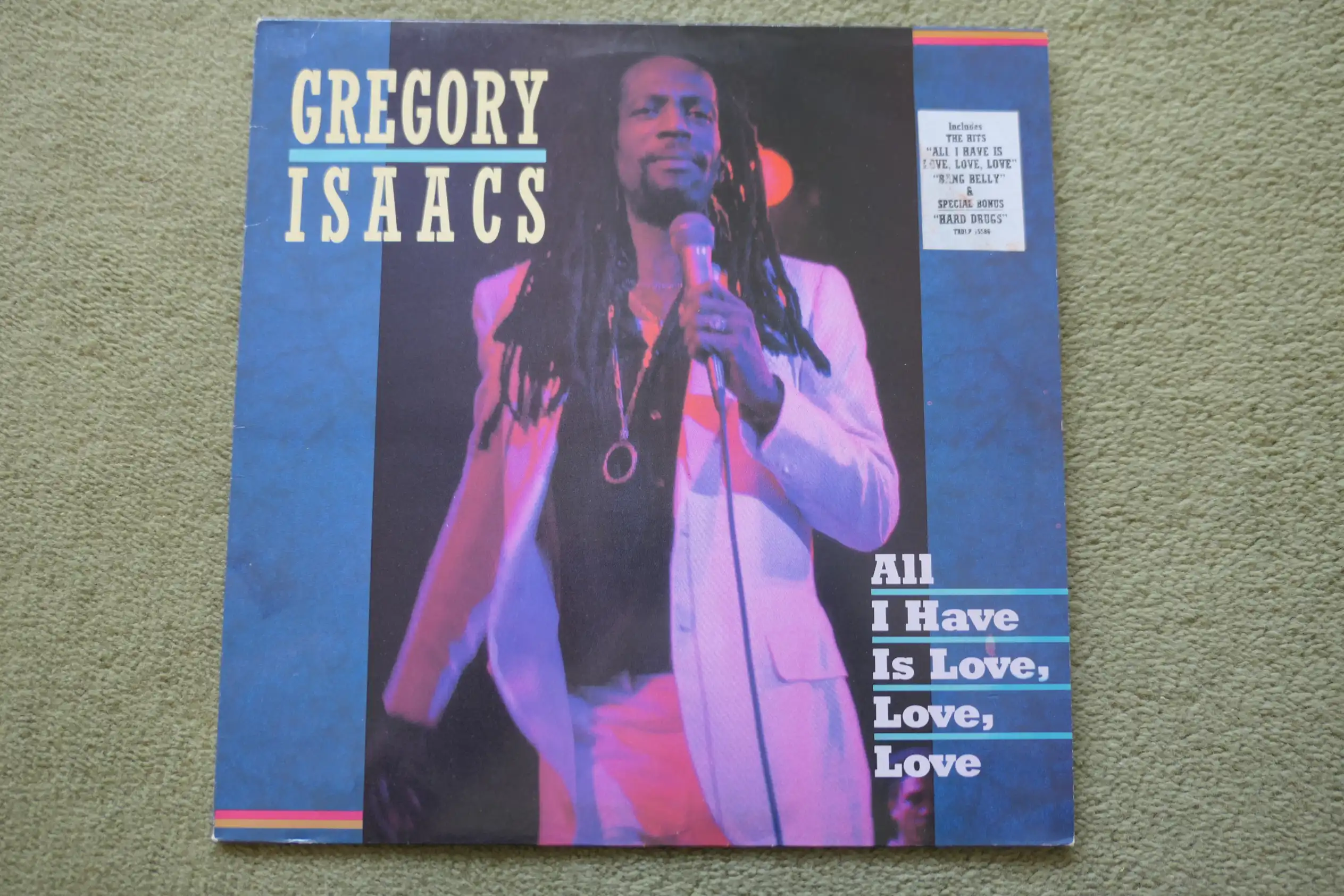 Gregory_Isaacs_All_I_Have_Is_Love_Love_Love_vinyl_record_fc