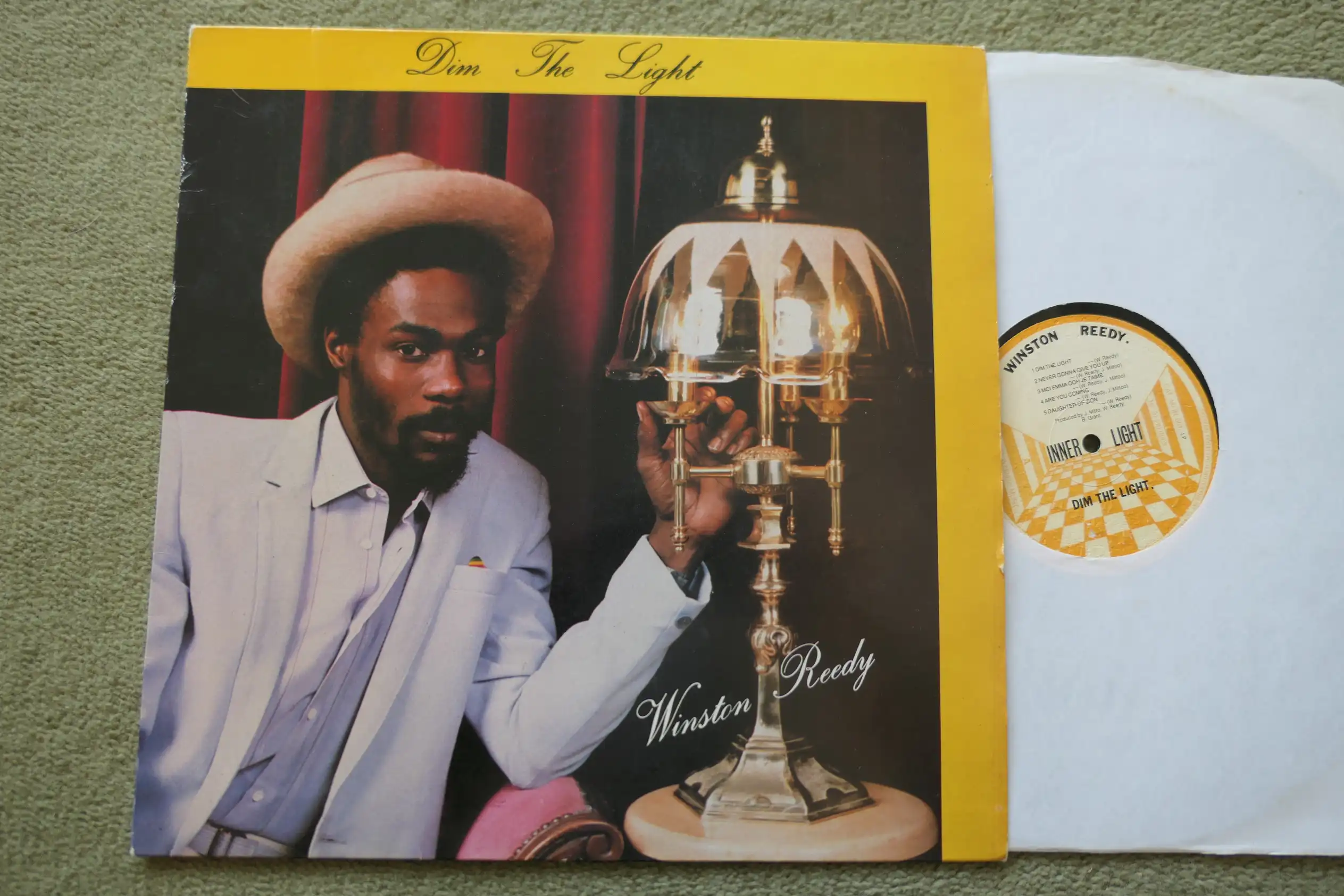 Winston_Reedy_Dim_The_Light_vinyl_record_fc