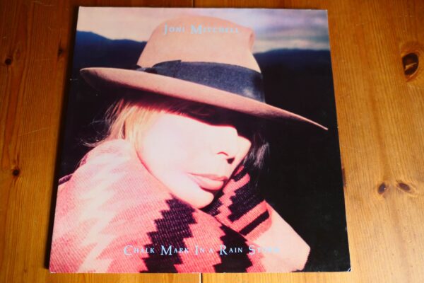 JONI MITCHELL - CHALK MARK IN A RAIN STORM LP - Nr MINT 1988
