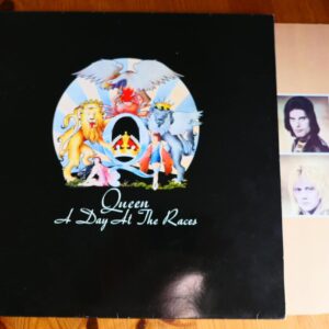QUEEN - A DAY AT THE RACES LP - EXC+ UK  MERCURY MAY