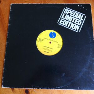 RAMONES - DON'T COME CLOSE Red Vinyl 12" - Nr MINT UK PUNK