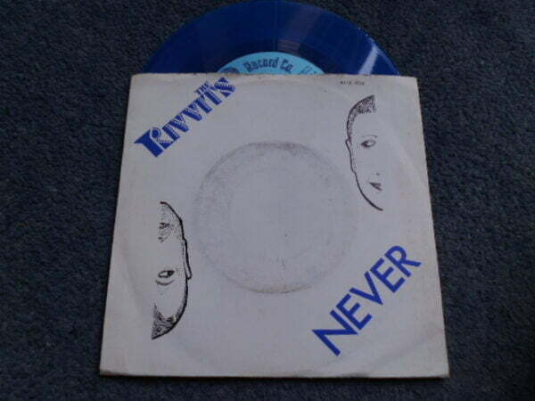 THE RIVVITS - NEVER Blue Vinyl 7" - Nr MINT UK NEW WAVE PUNK